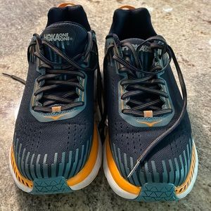 Hoka mens size 10